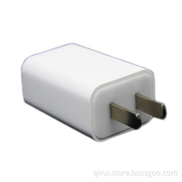 Phone travel charger, weighs 31g